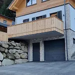 Edelweiss Chalet *