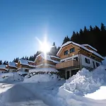 Edelweiss Donnersbachwald