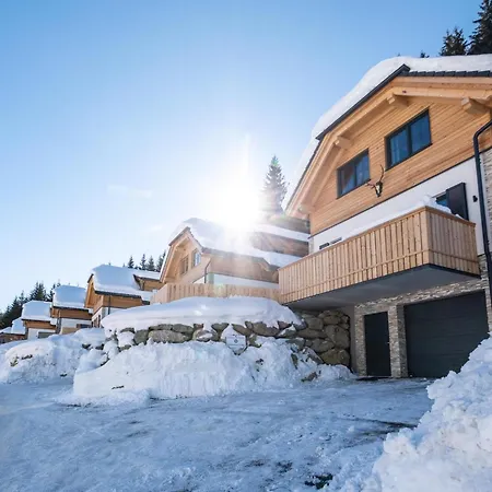 Edelweiss Chalet *